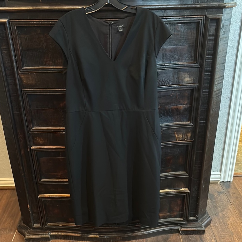 Ann Taylor Factory Black Midi Dress